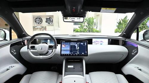 阿维塔12最新爆料,豪华智能电动SUV，科技与性能的完美融合